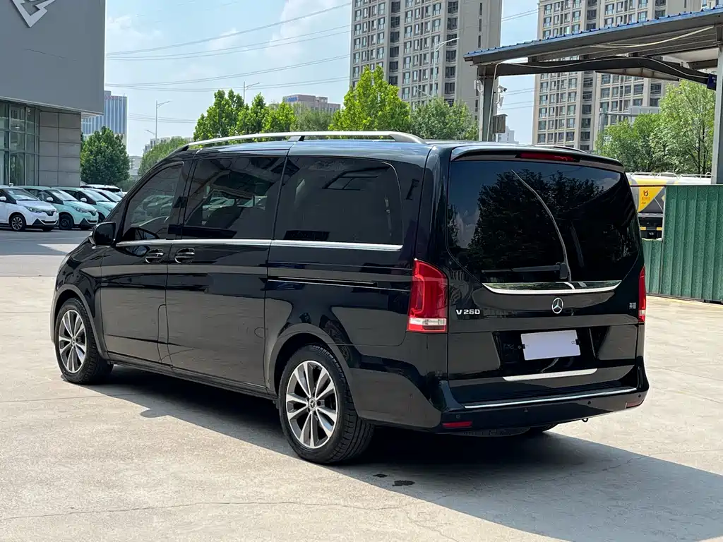 Mercedes-Benz V-Class 2022