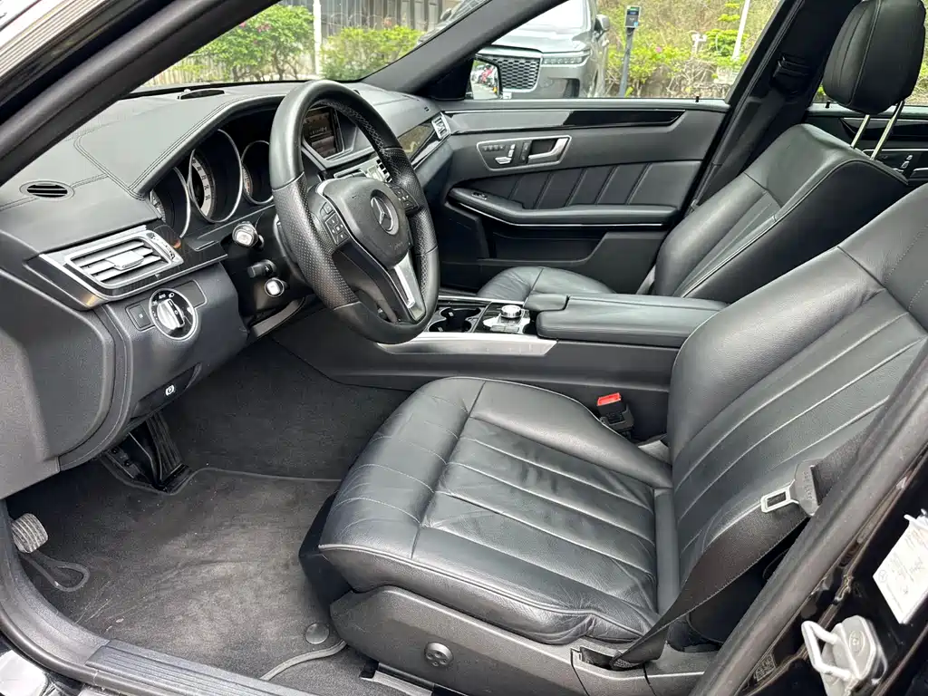 Mercedes-Benz E-Class 2015 — фото 4