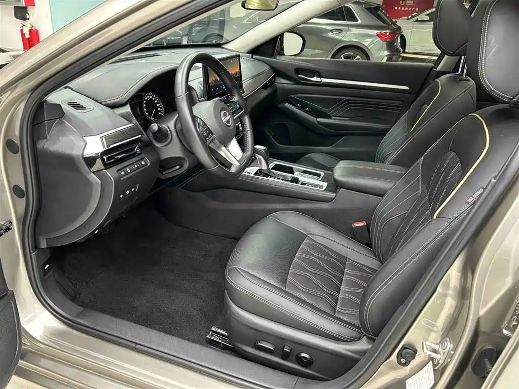 Nissan Teana 2022 — фото 11