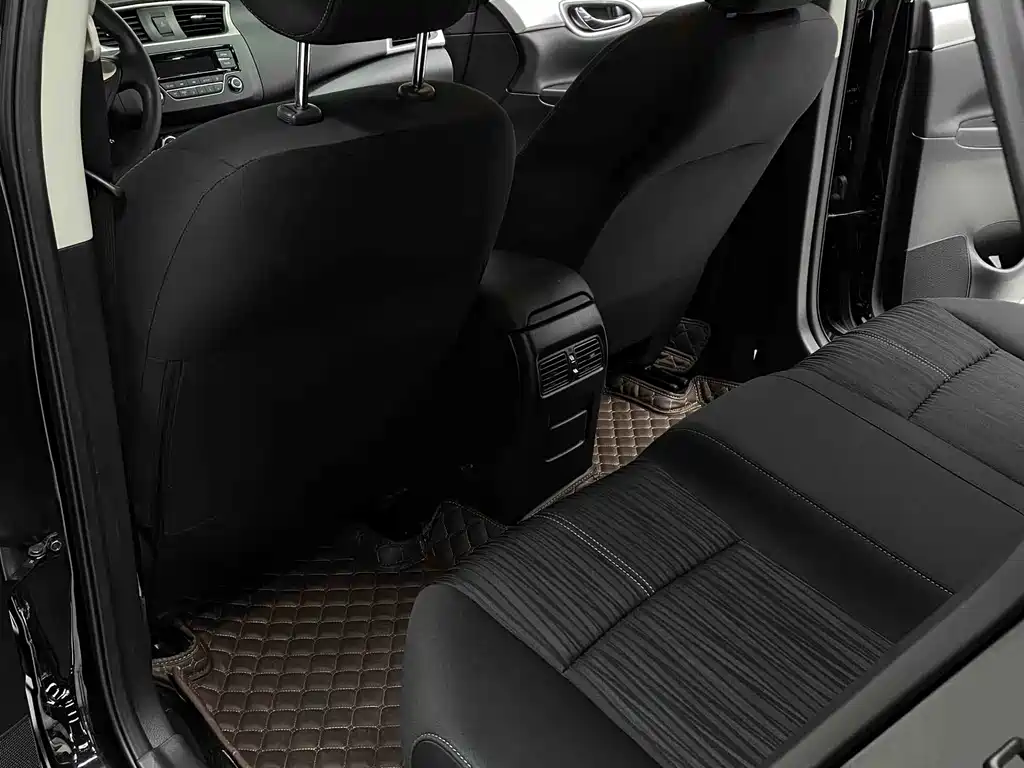 Nissan Sylphy 2024 — фото 10
