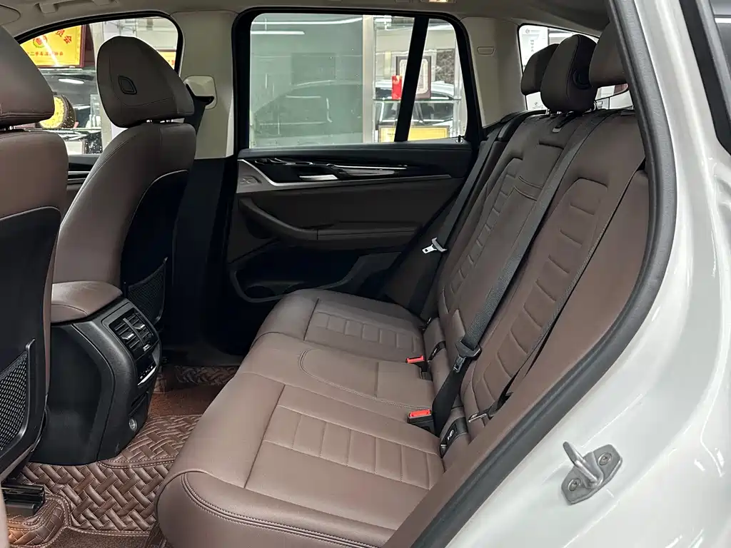 BMW X3 2018 — фото 10