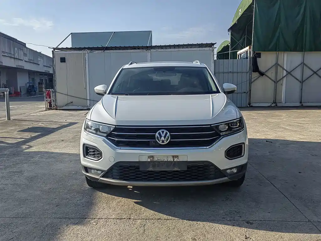 Volkswagen T-Roc 2020 — фото 2