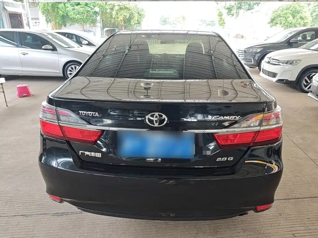Toyota Camry 2017