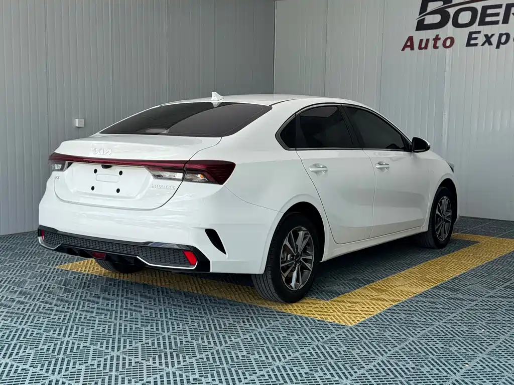 Kia K3 2023