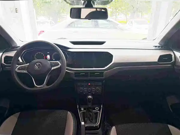 Volkswagen Tacqua 2022