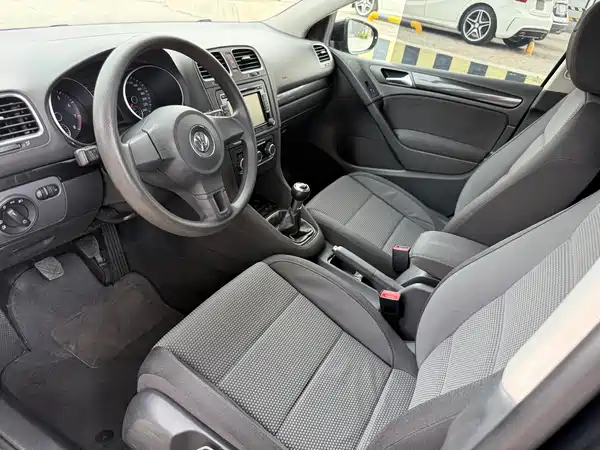 Volkswagen Golf 2010