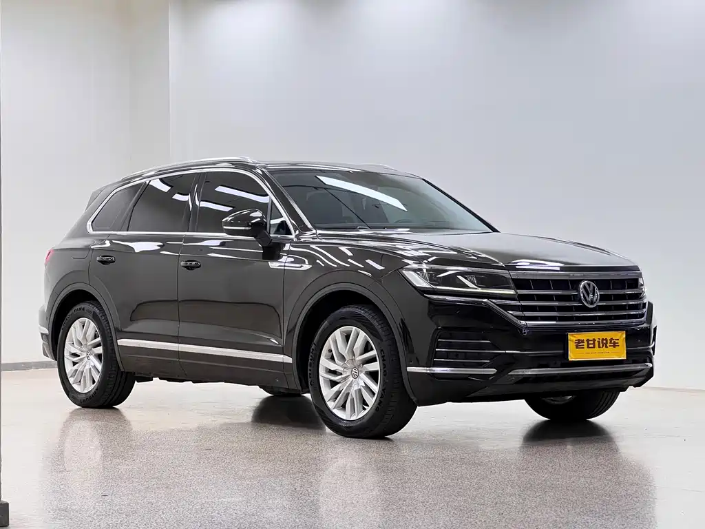Volkswagen Touareg 2019 — фото 3
