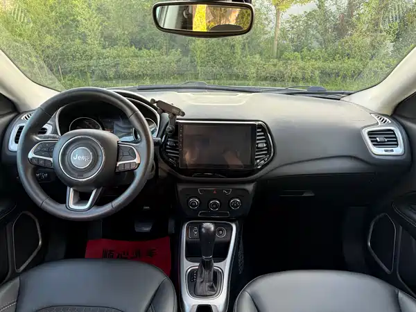 Jeep Compass 2018