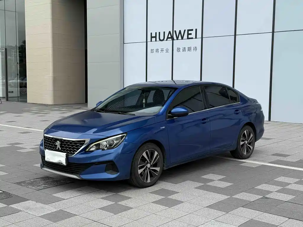 Peugeot 408 2019 — фото 1