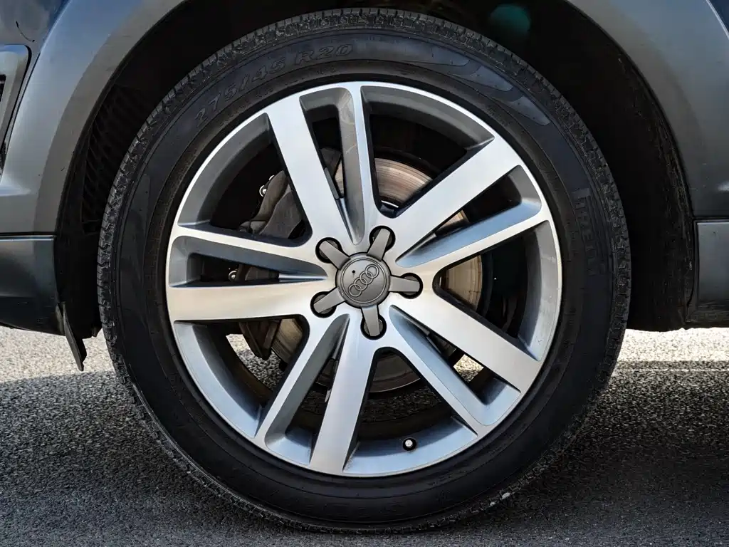 Audi Q7 2015 — фото 21