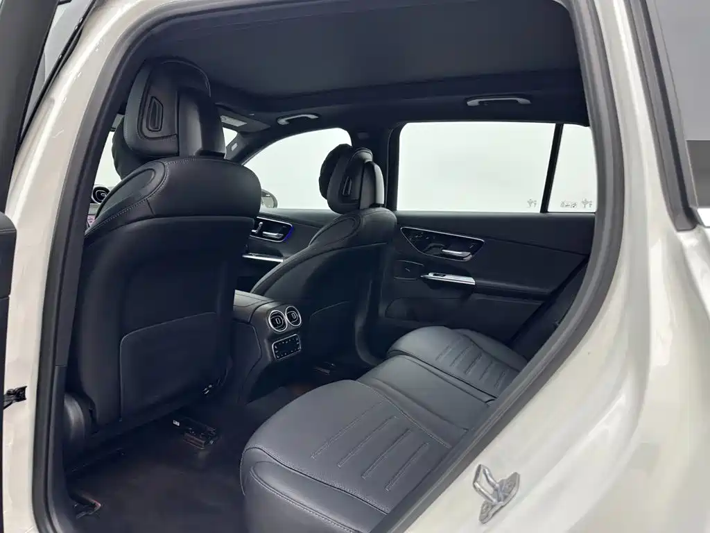 Mercedes-Benz GLC 2023 — фото 22