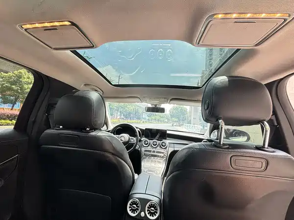 Mercedes-Benz C-Class 2019