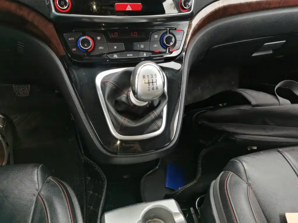 Haval H6 2015 — фото 14