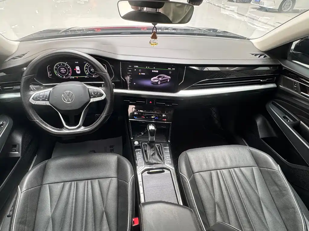 Volkswagen Passat 2021