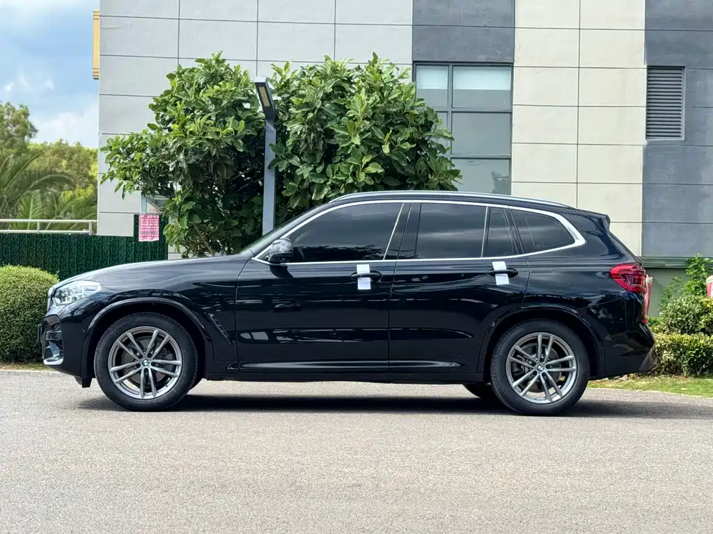 BMW X3 2021 — фото 10