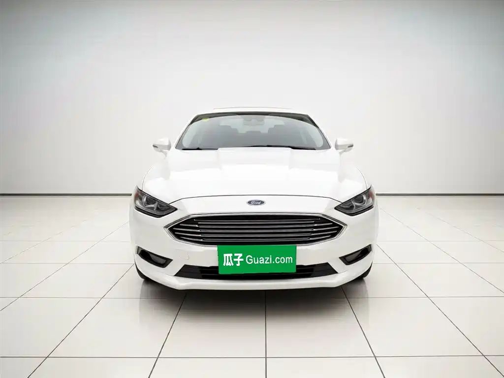 Ford Mondeo 2018 — фото 24