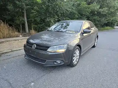 Volkswagen Sagitar 2012