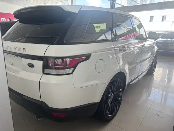 Land Rover Range Rover Sport 2014