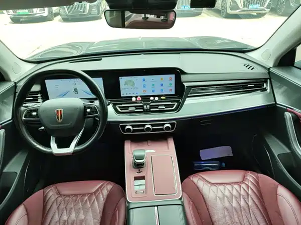 Hongqi HS5 2024