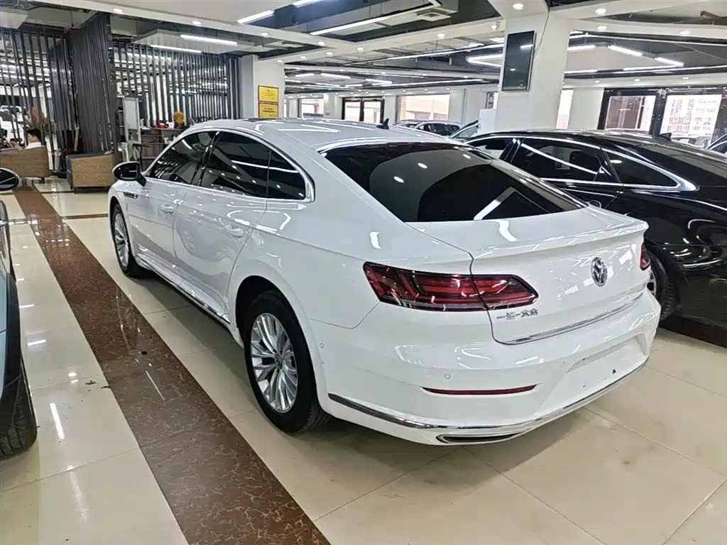 Volkswagen CC 2019 — фото 5