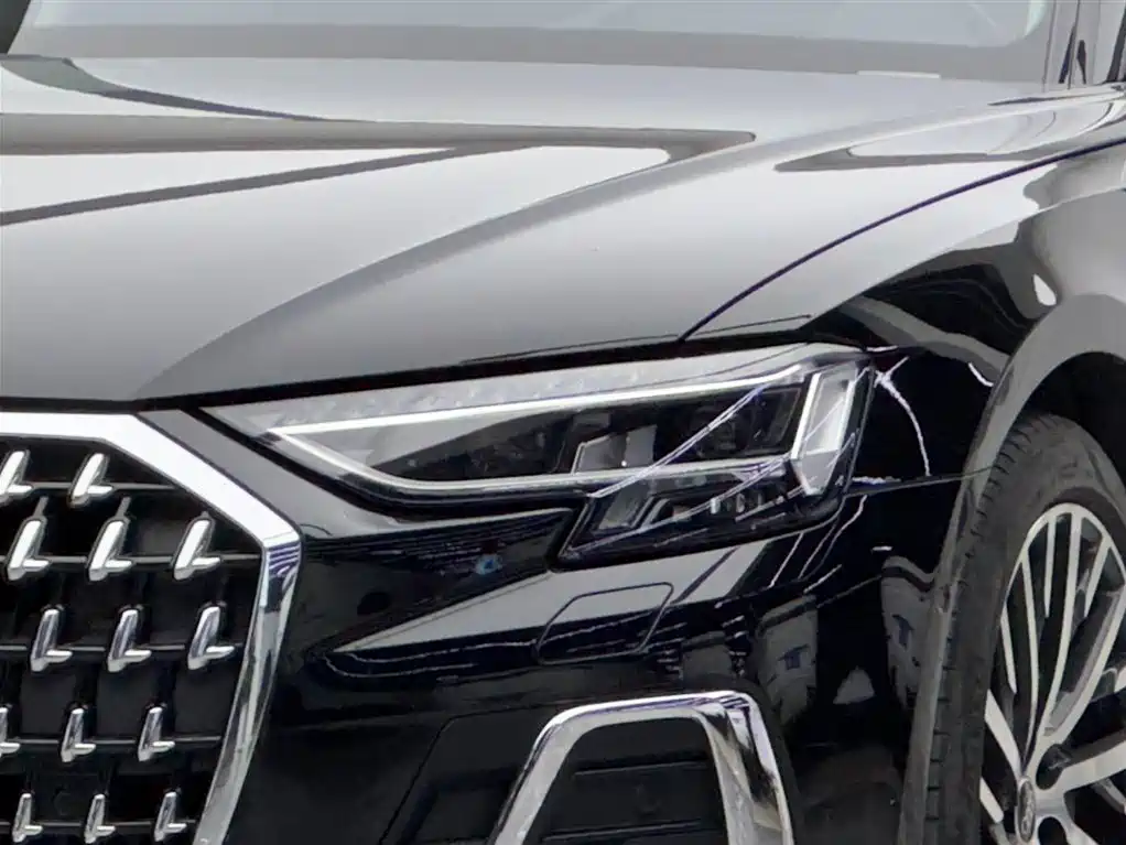 Audi A8 2024