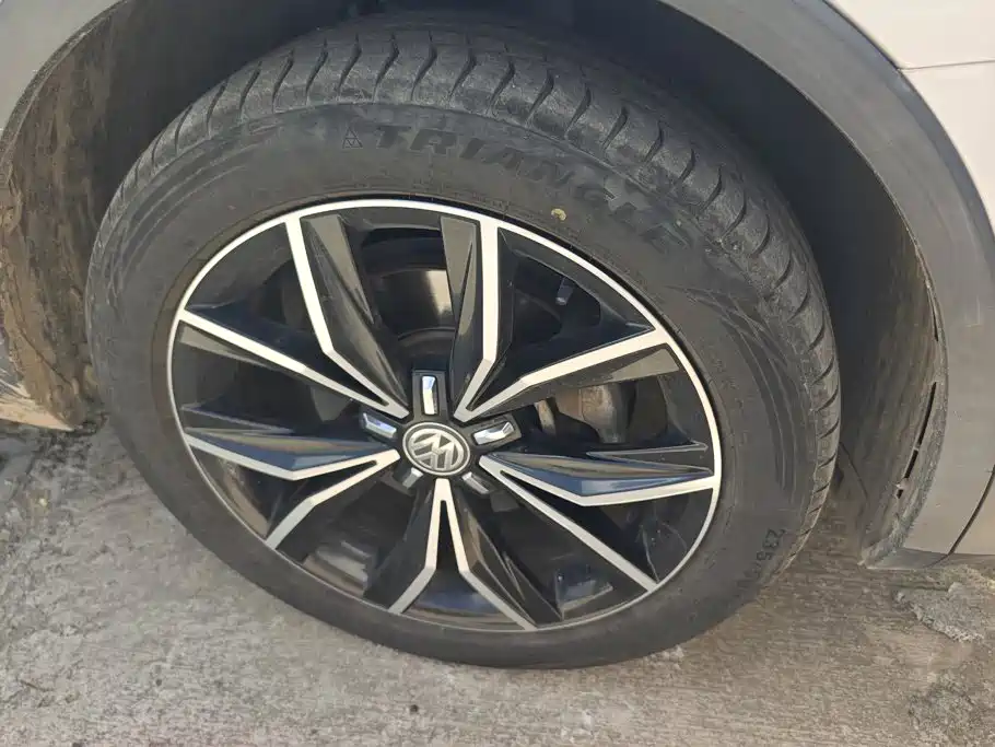 Volkswagen Tiguan L 2019