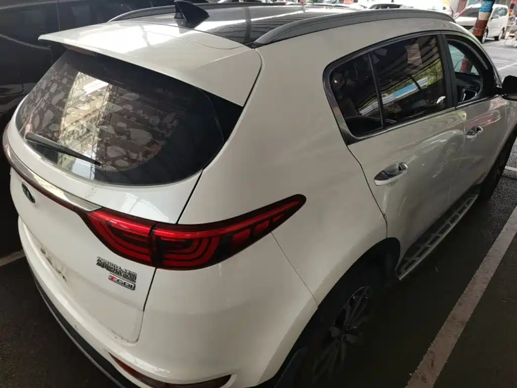 Kia KX5 2016 — фото 7