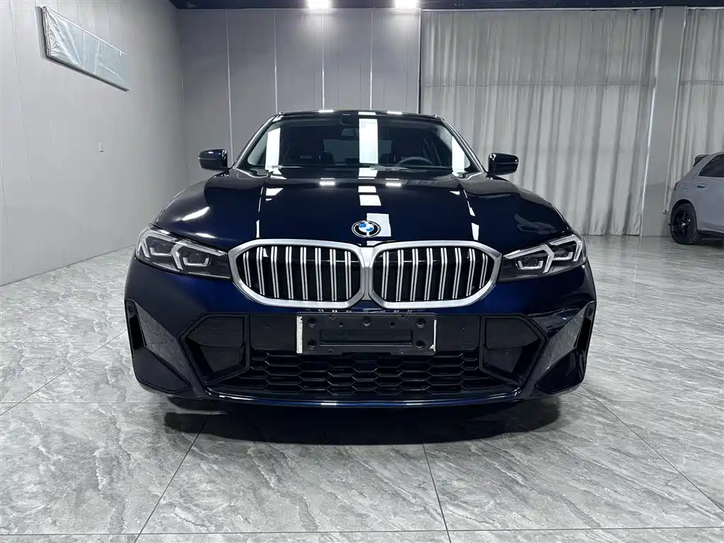 BMW 3 Series 2023
