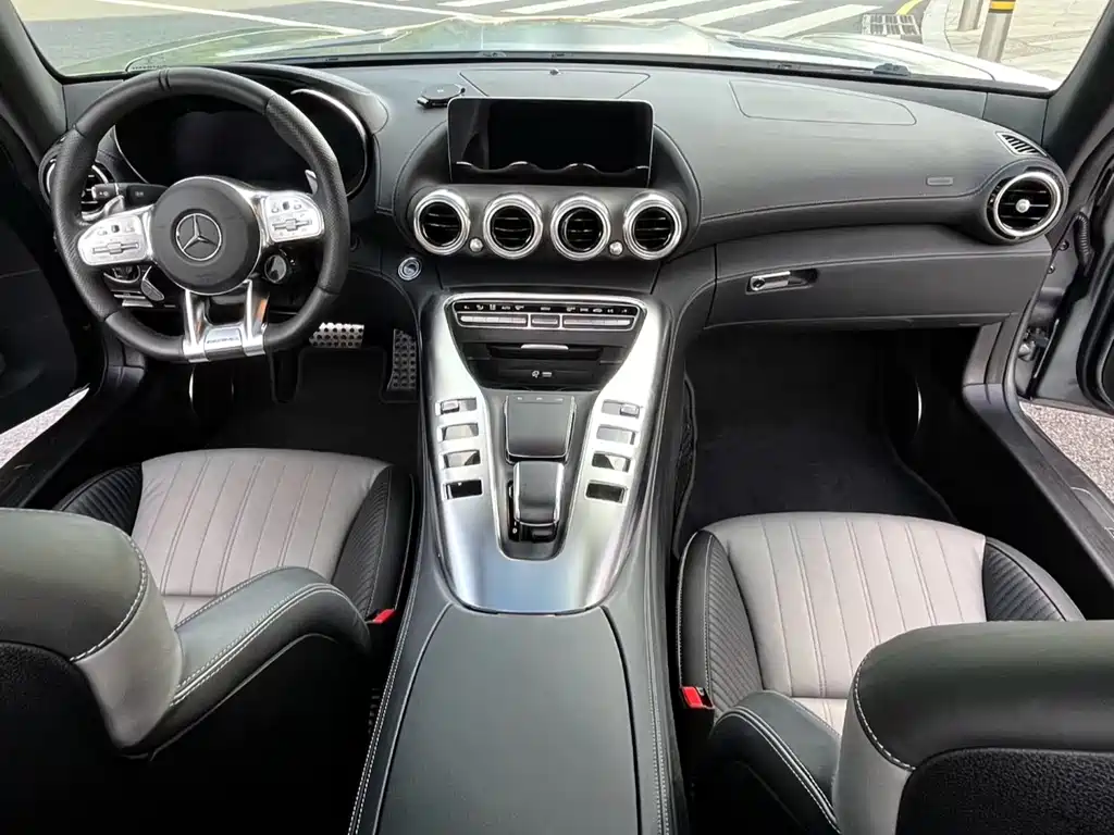 Mercedes-Benz AMG GT 2019 — фото 5