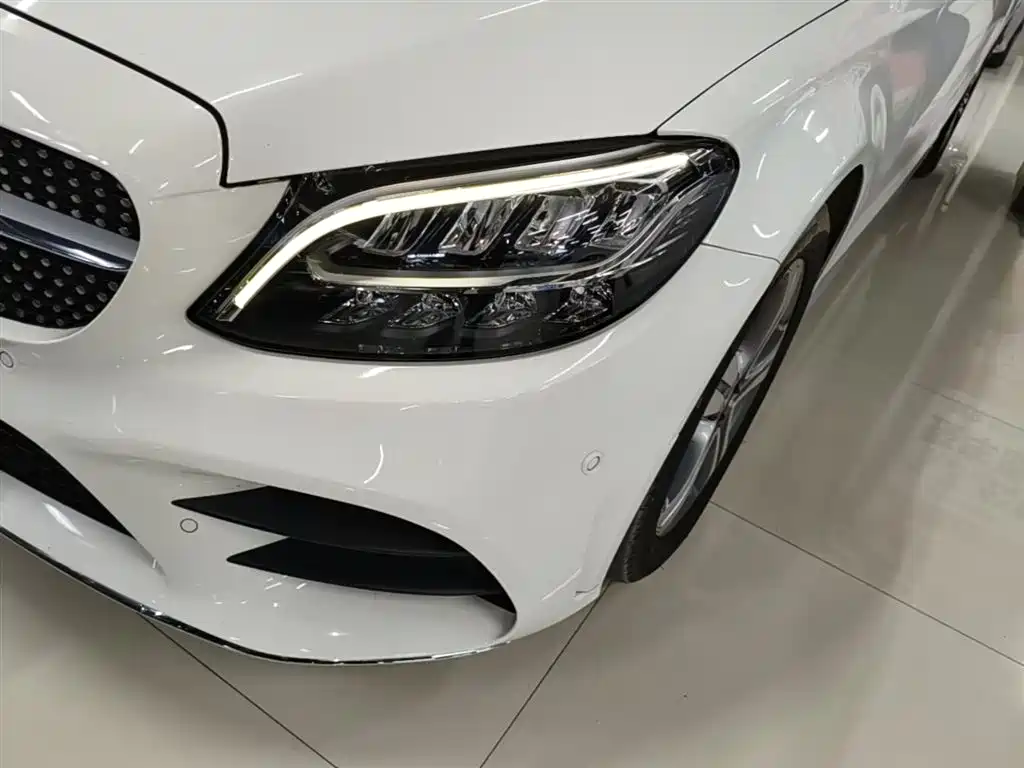 Mercedes-Benz C-Class 2021 — фото 24