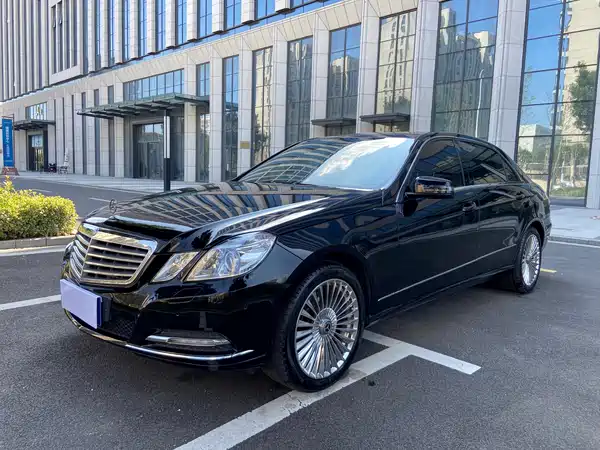 Mercedes-Benz E-Class 2013