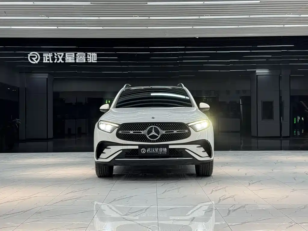 Mercedes-Benz GLC 2024