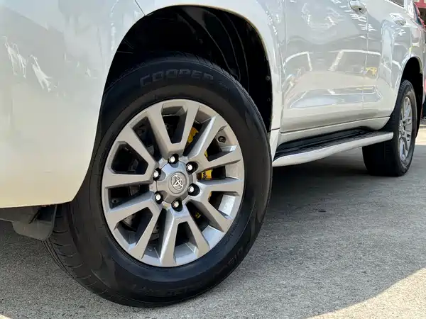 Toyota Prado 2018