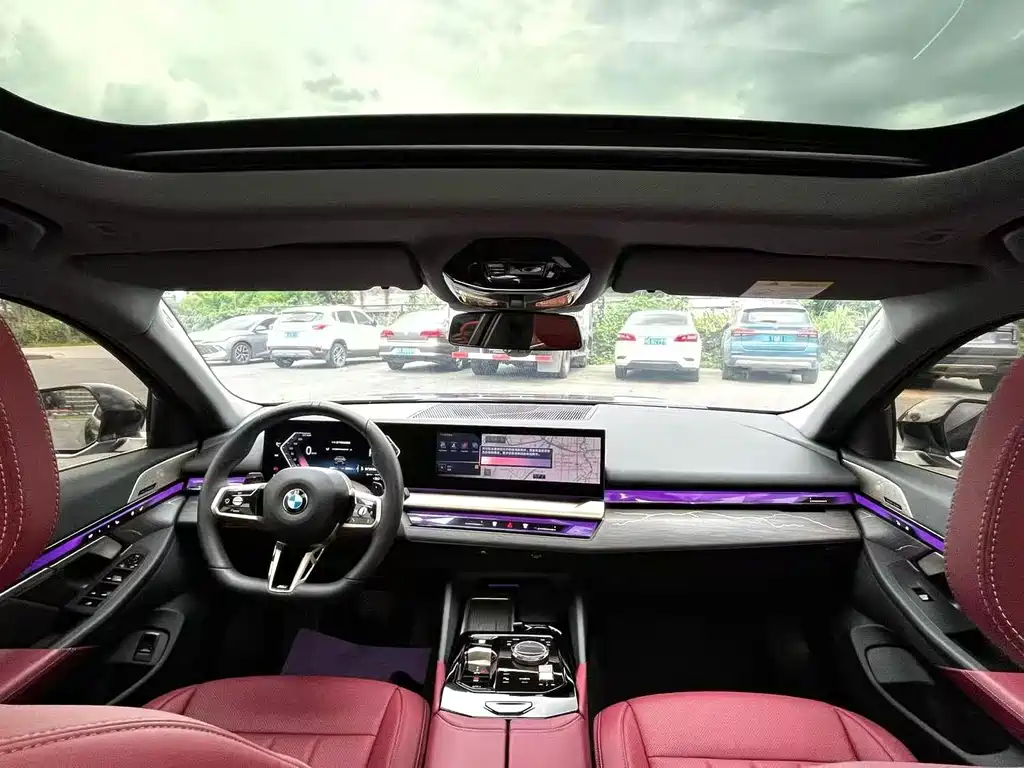 BMW 5 Series 2024