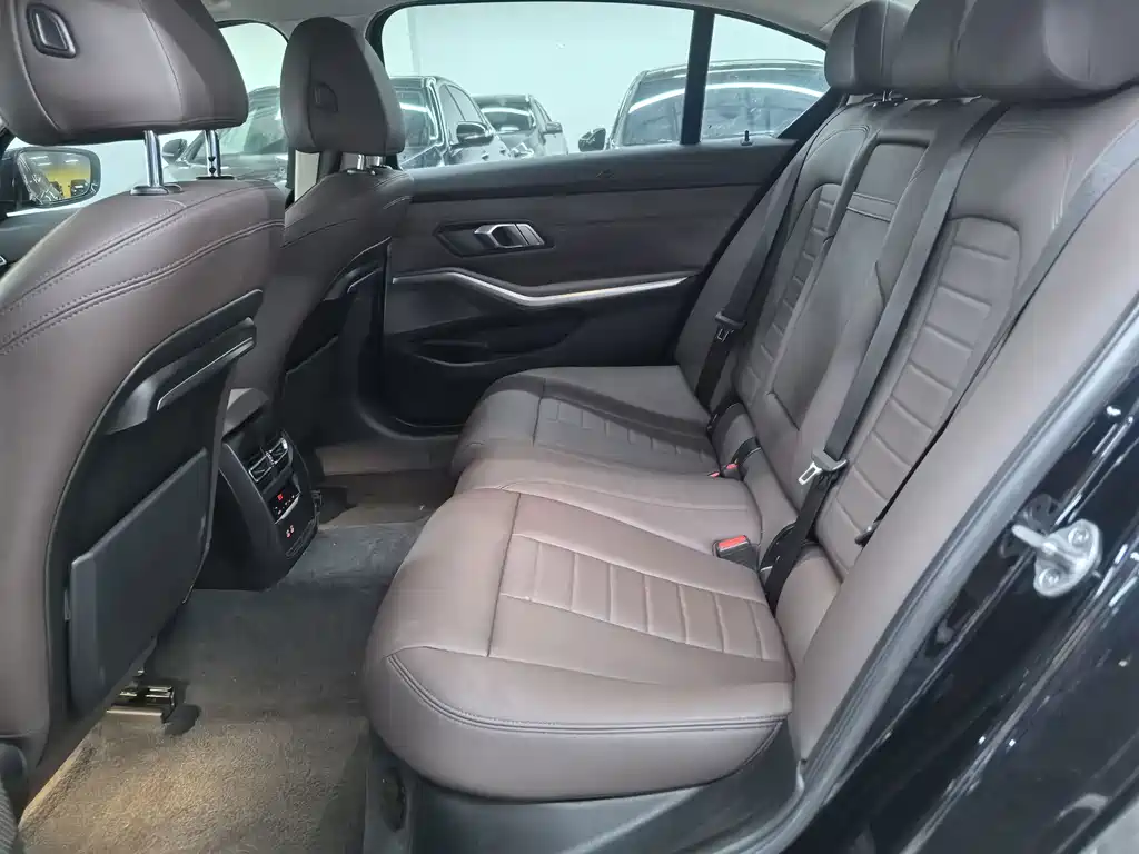 BMW 3 Series 2020