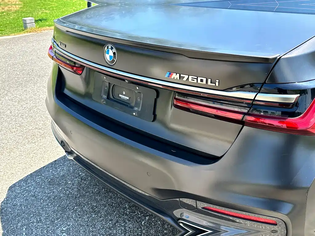 BMW 7 Series 2020 — фото 9