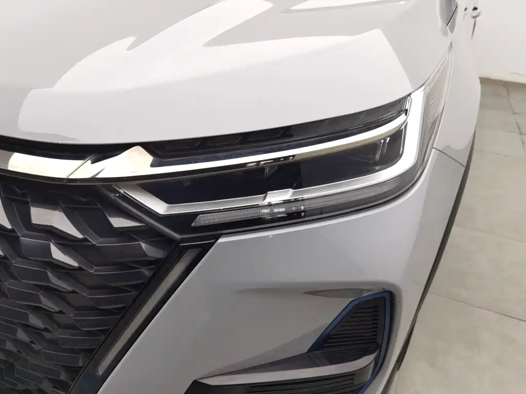 Chery Tiggo 8 PRO New Energy 2023 — фото 7