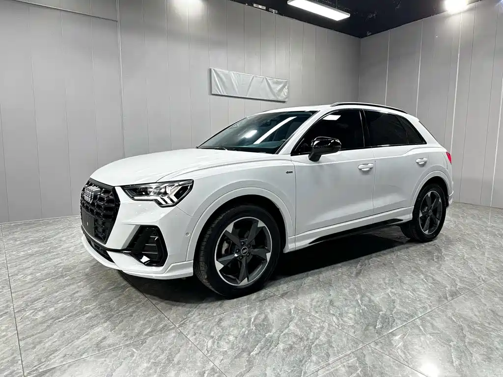 Audi Q3 2022
