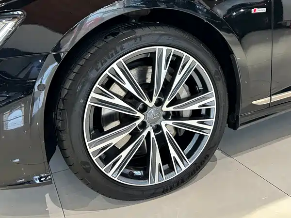 Audi A6L 2020