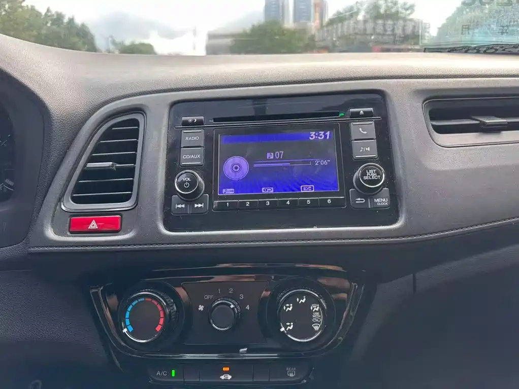 Honda Vezel 2016 — фото 12