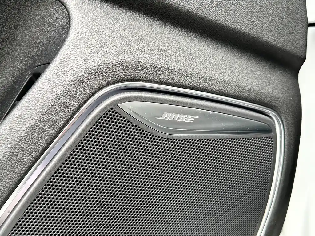 Audi Q3 2019 — фото 14