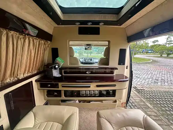 Mercedes-Benz Vito 2013