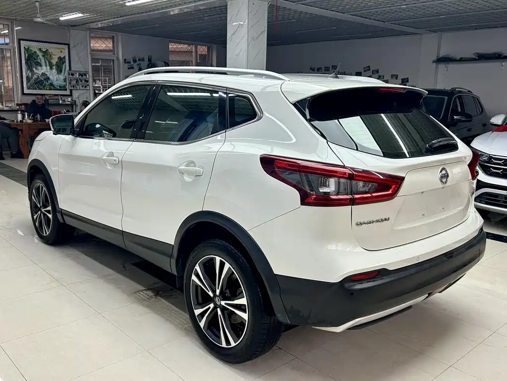 Nissan Qashqai 2022 — фото 6