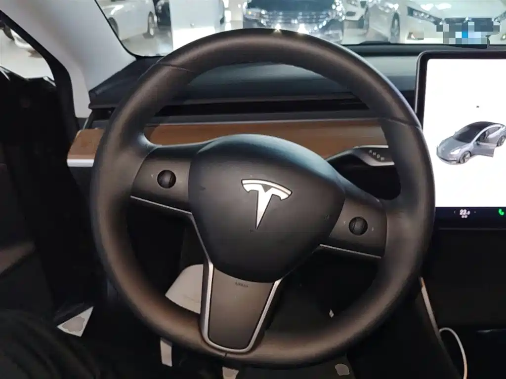 Tesla Model 3 2020 — фото 11