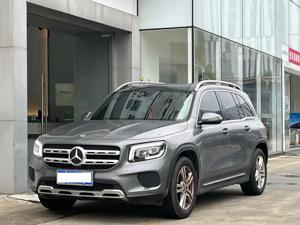 Mercedes-Benz GLB 2022 — фото 1