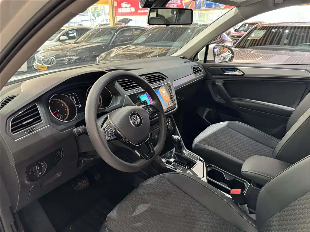 Volkswagen Tiguan L 2020
