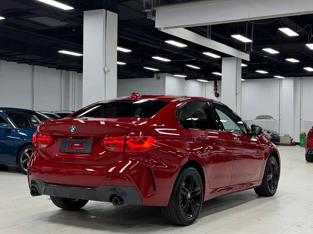 BMW 1 Series 2023