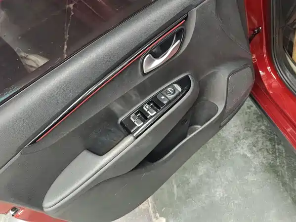 Kia KX CROSS 2019