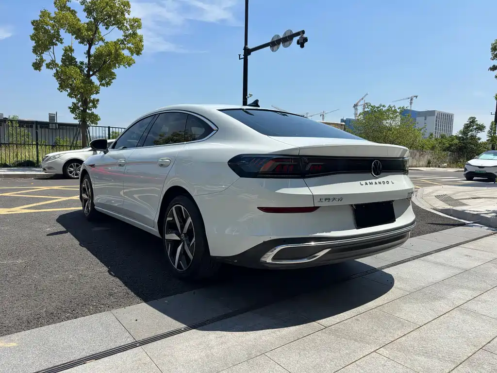 Volkswagen Lamando 2023