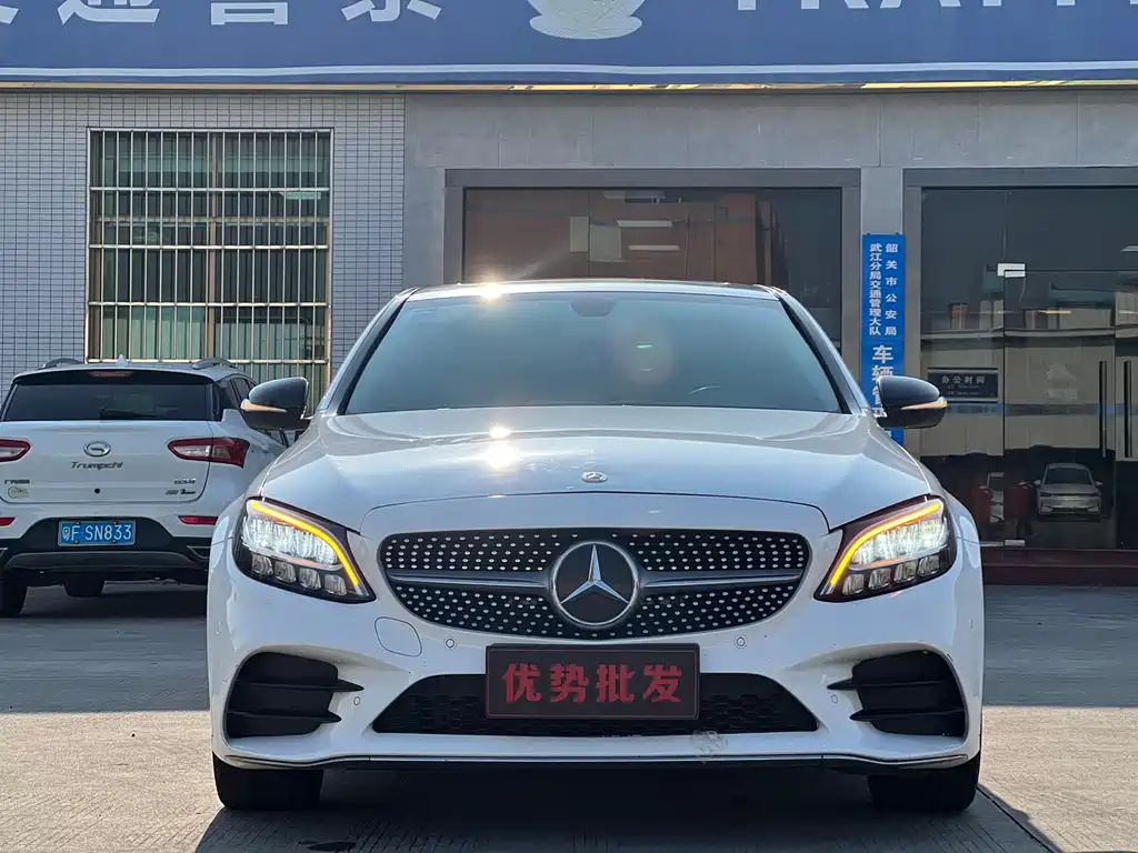 Mercedes-Benz C-Class 2019 — фото 2